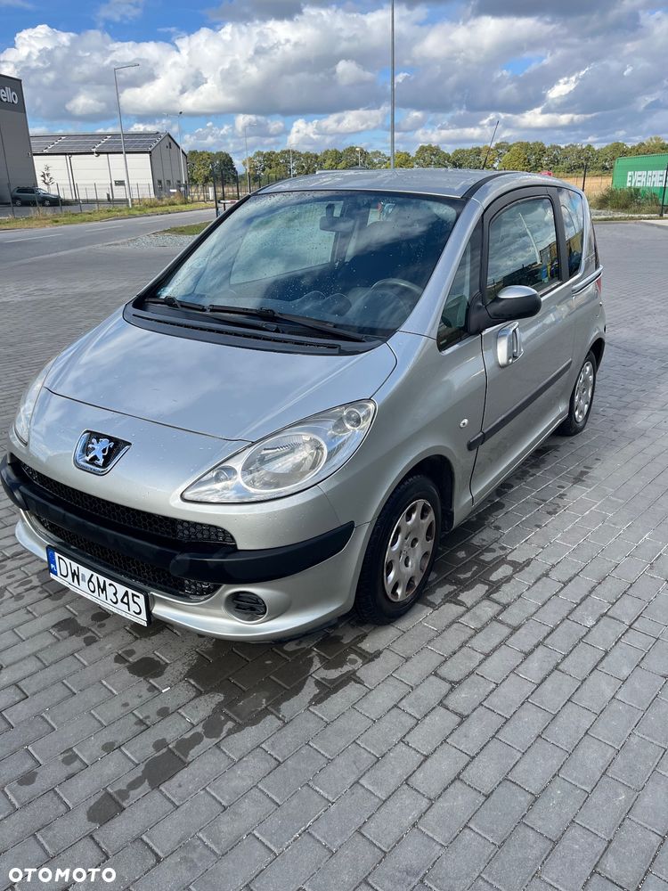 Peugeot 1007 1.4 Happy - 2