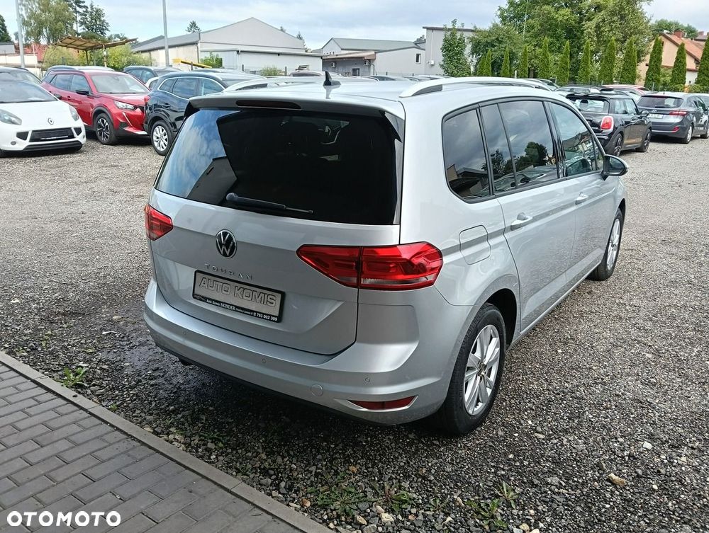 Volkswagen Touran 1.5 TSI EVO Comfortline - 6