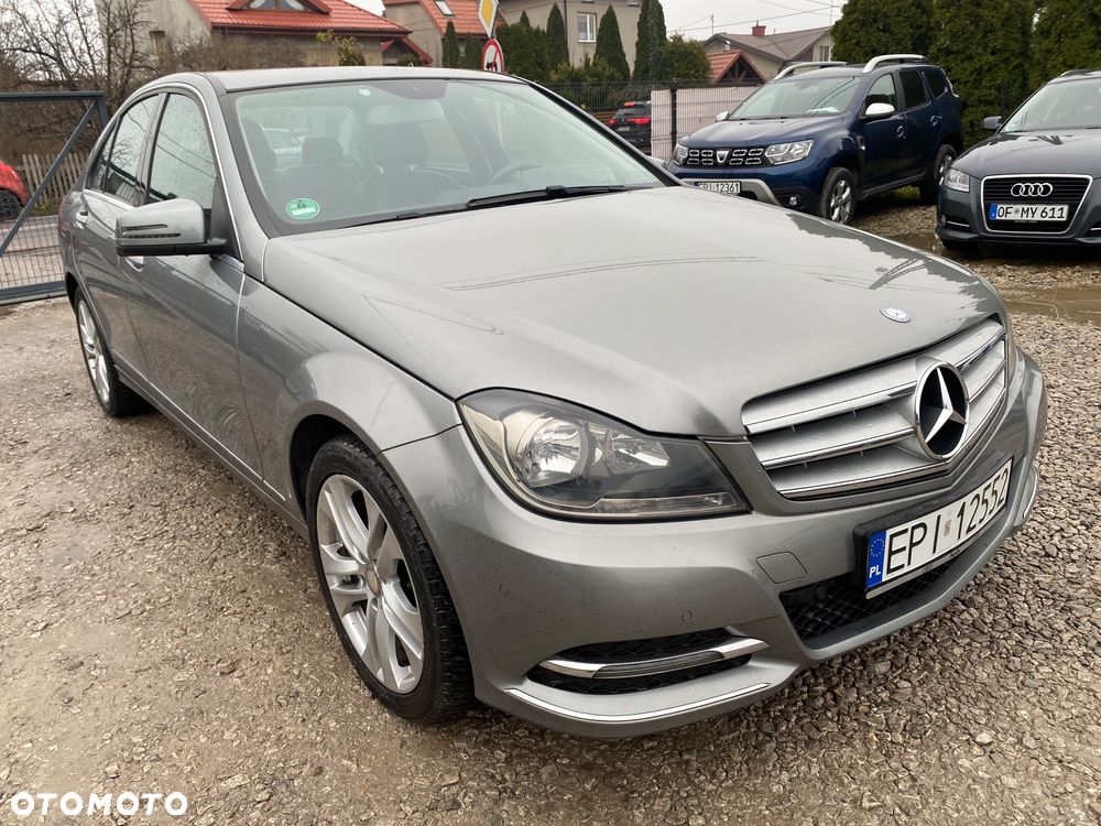 Mercedes-Benz Klasa C 180 (BlueEFFICIENCY) Avantgarde - 8