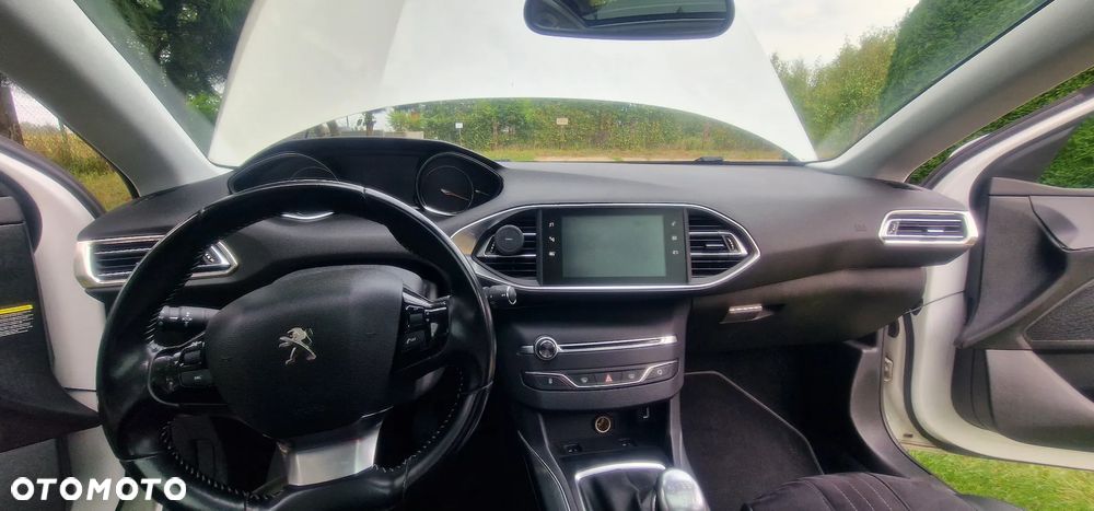 Peugeot 308 SW 1.5 BlueHDi Business Line S&S - 10