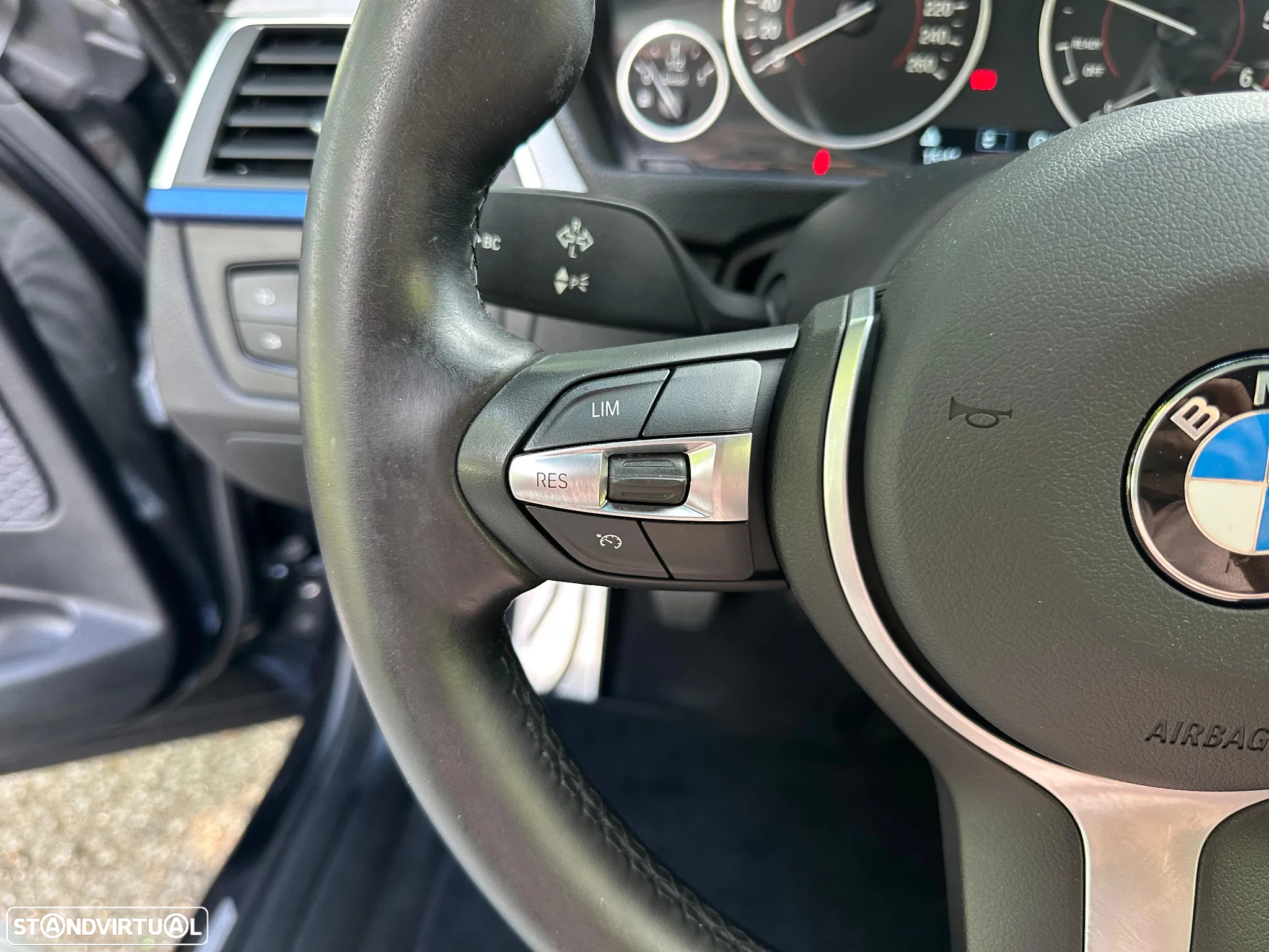 BMW 318 Gran Turismo d Pack M - 25