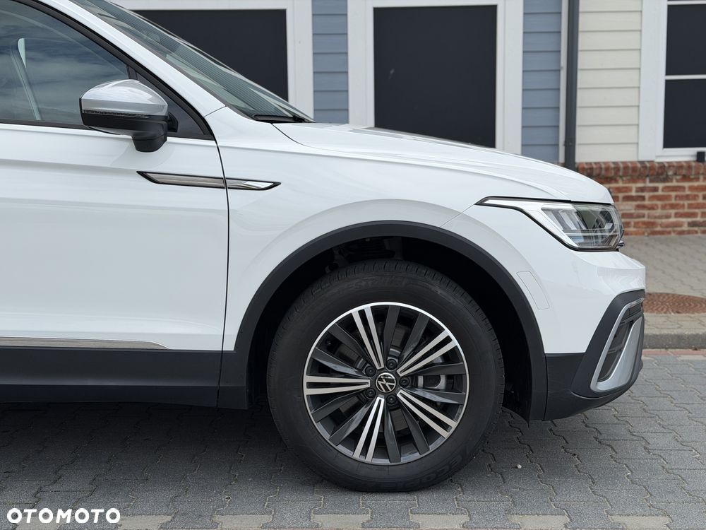 Volkswagen Tiguan 2.0 TSI 4Motion DSG OPF IQ.DRIVE - 9