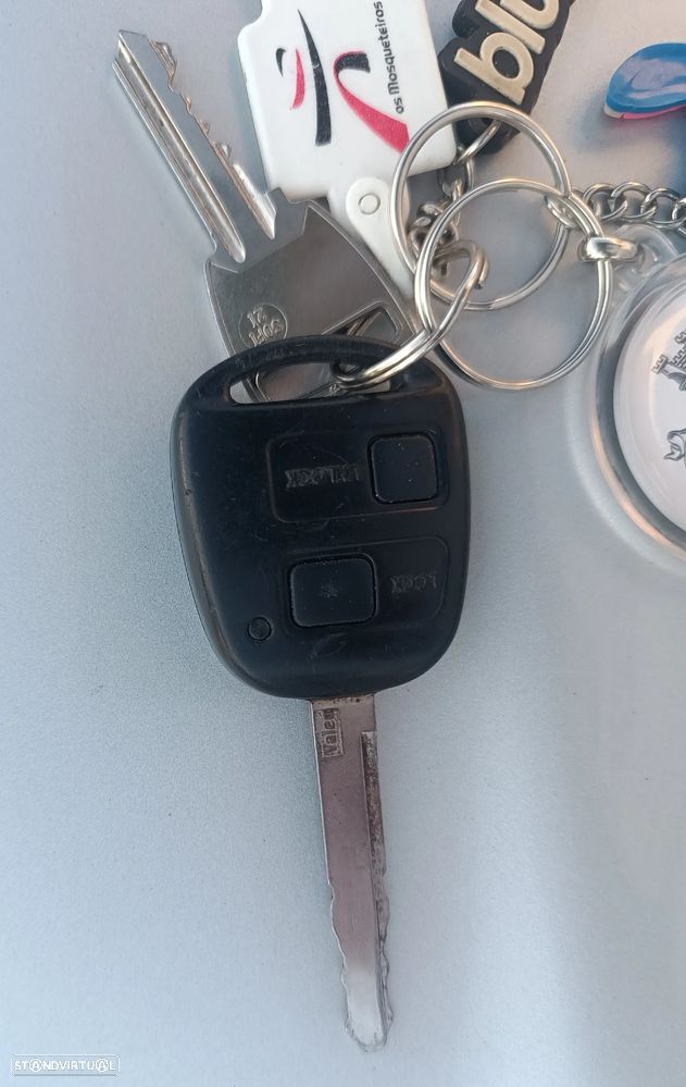 Toyota Corolla 1.4 Sol - 20