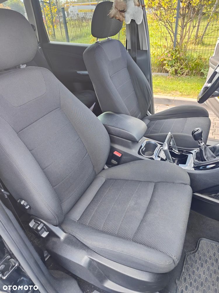 Ford S-Max - 14