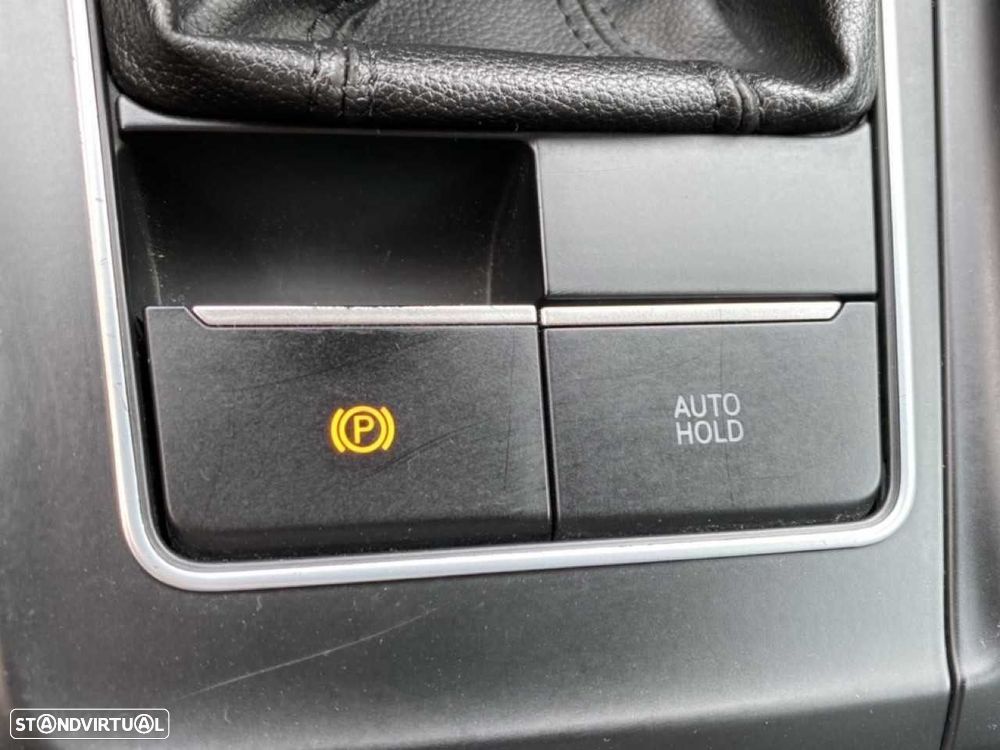 VW Golf 1.0 TSI Life - 17