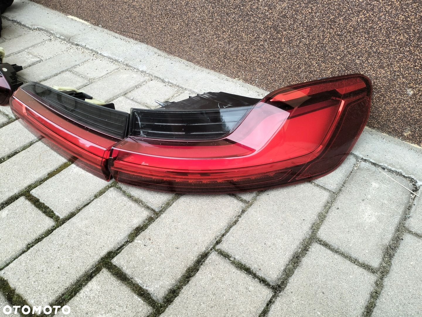 LAMPA LAMPY TYLNA PRAWA BMW X4 G02 F98 - 2