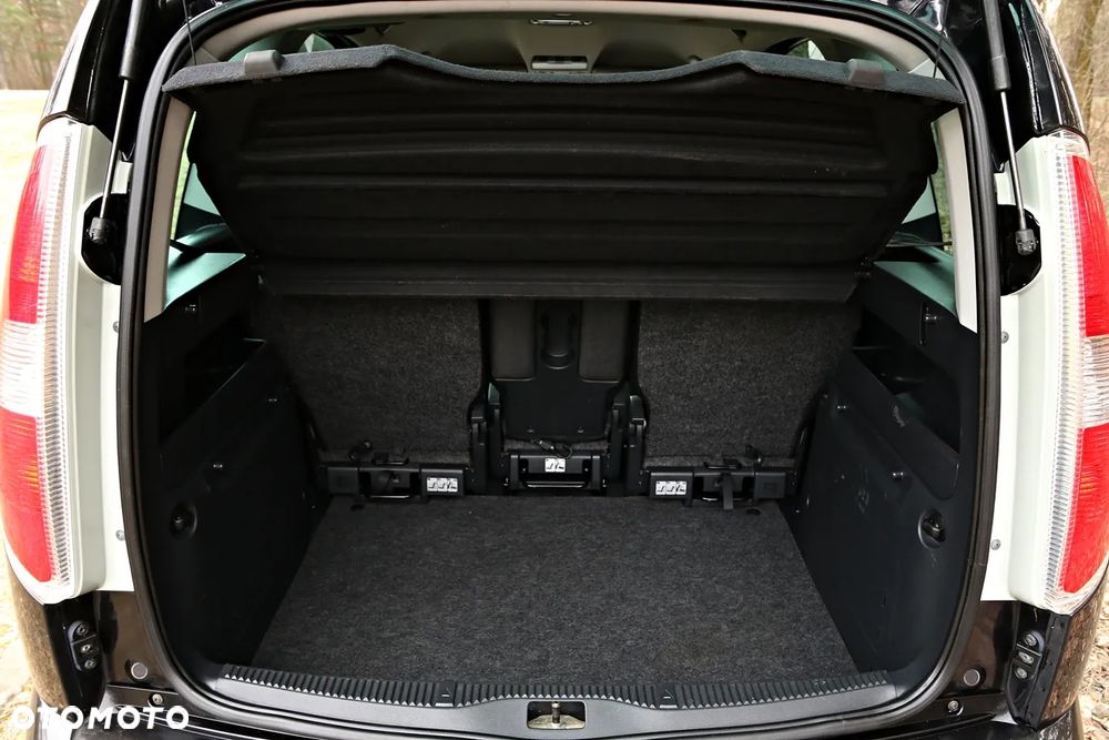 Skoda Roomster 1.6 TDI DPF Comfort PLUS EDITION - 28