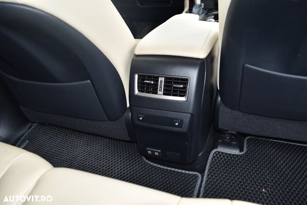 Lexus Seria RX - 14
