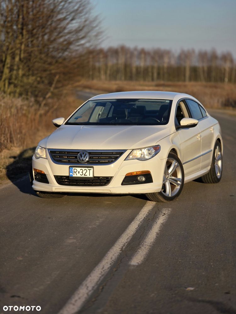 Volkswagen Passat CC - 1