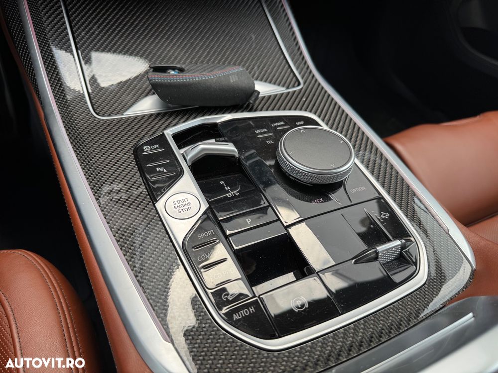 BMW X7 M60i xDrive - 29