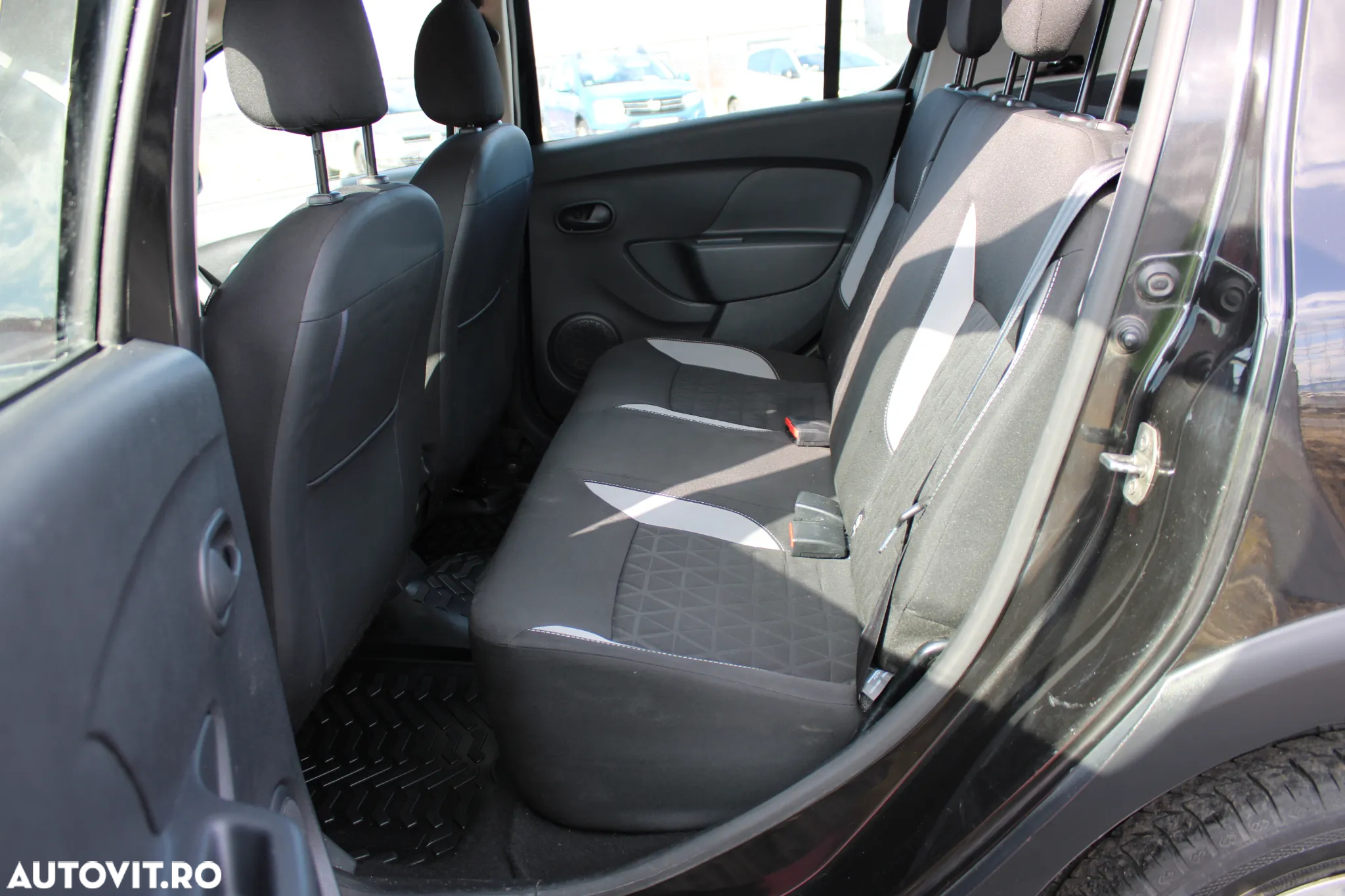 Dacia Sandero 0.9 TCe Prestige - 17
