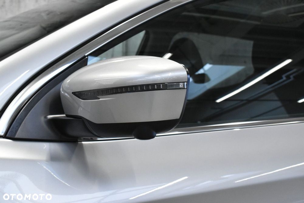 Nissan Qashqai - 23