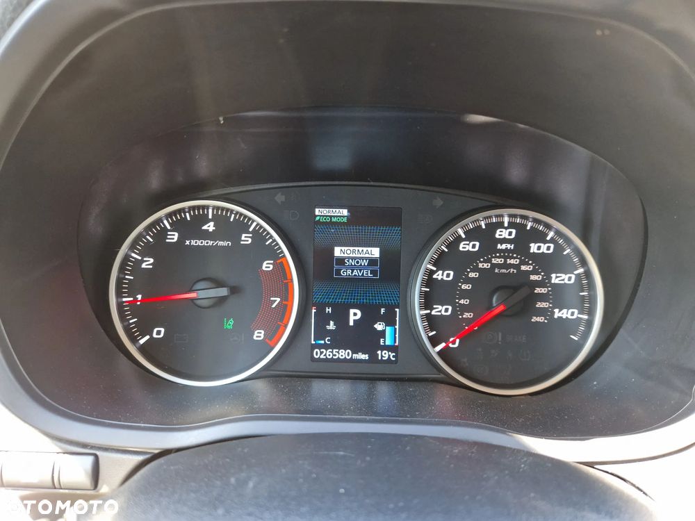 Mitsubishi Eclipse Cross - 13