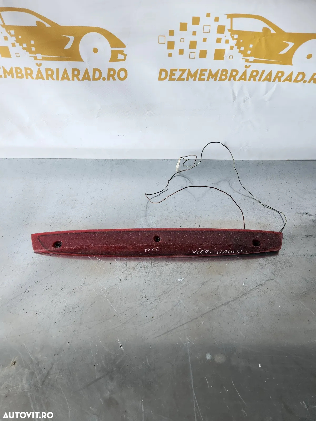 Lampa Stop Suplimentar Frana Toyota Corolla Verso - Dezmembrari Arad - 6