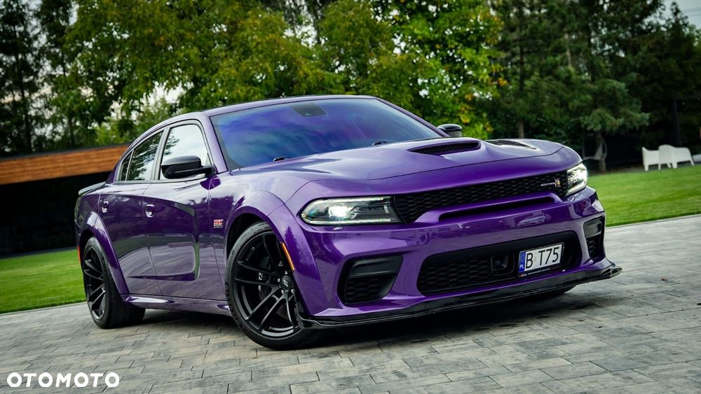 Dodge Charger 6.4 Scat Pack Widebody - 24