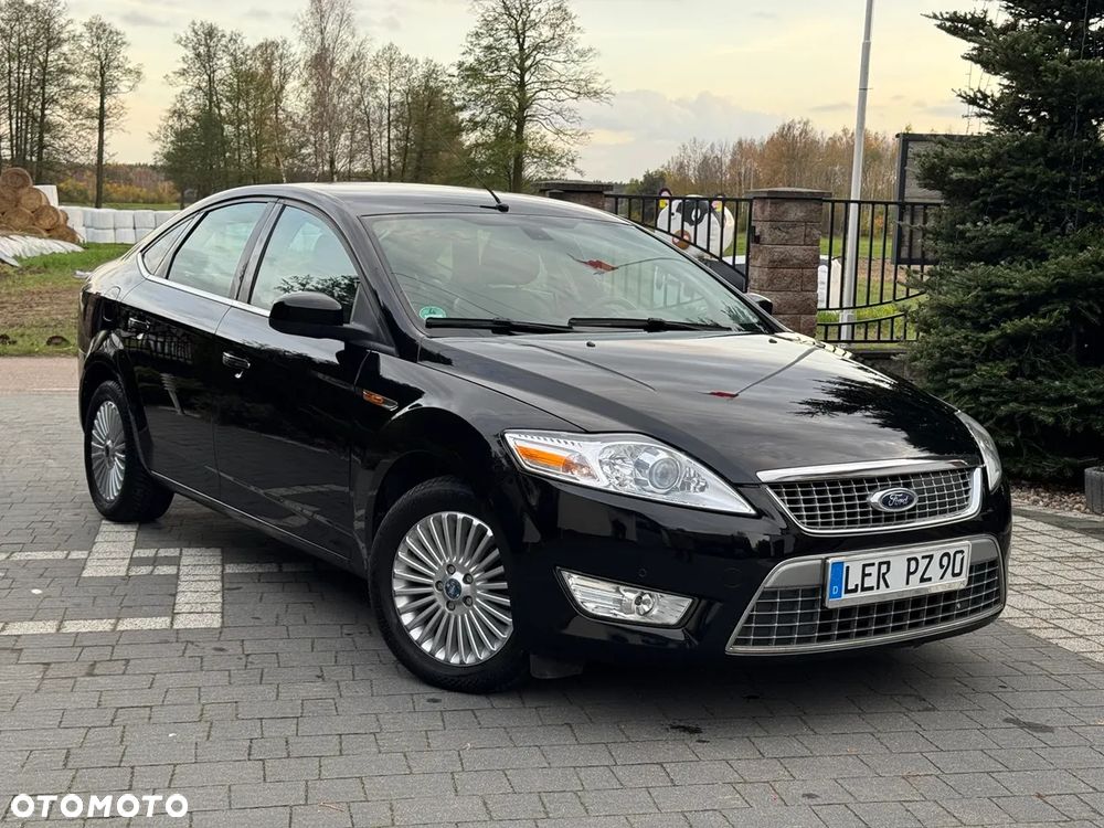 Ford Mondeo 2.0 Ghia - 19
