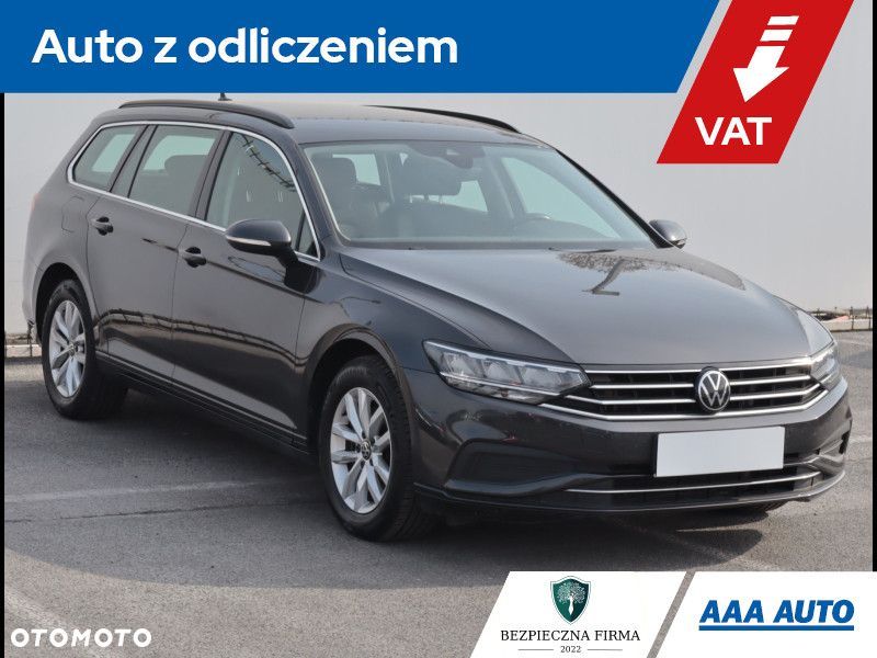 Volkswagen Passat Variant - 1