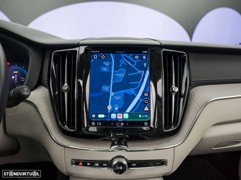 Volvo XC 60 2.0 T6 PHEV Inscription AWD - 31