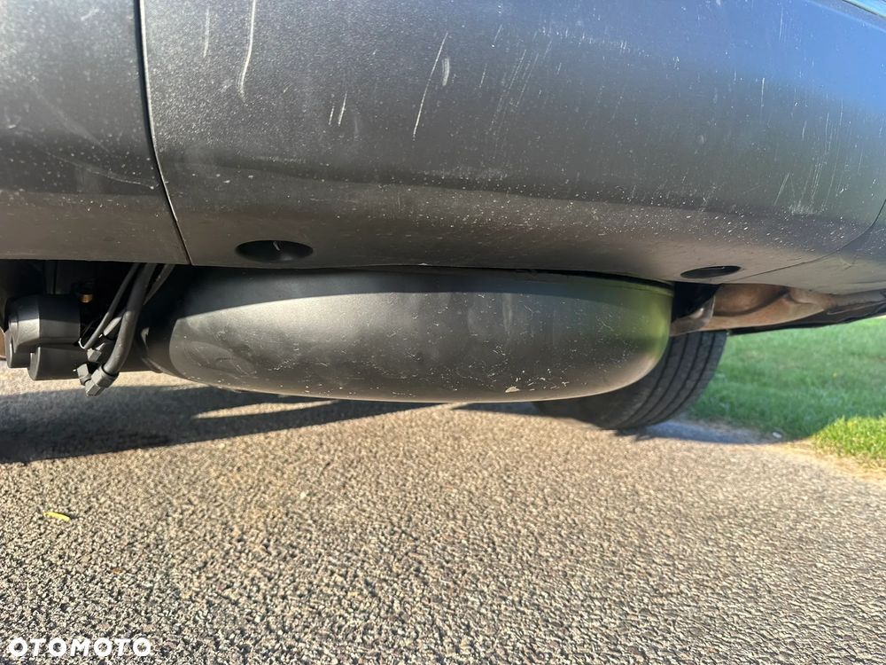 Jeep Grand Cherokee - 20