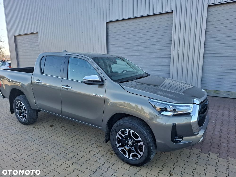 Toyota Hilux 2.8 D-4D mHEV Double Cab Executive 4x4 - 9