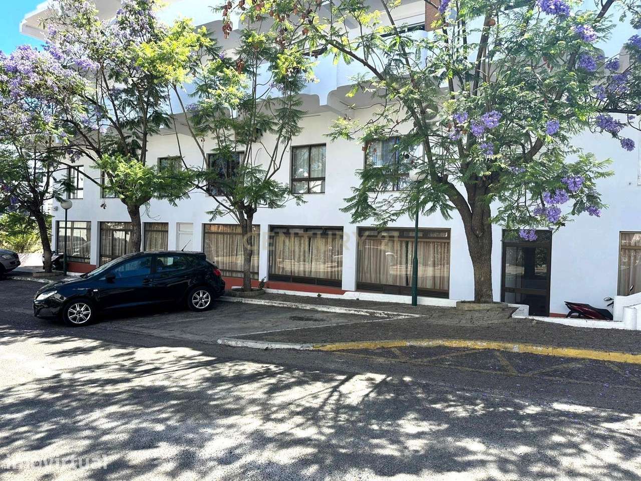 Lojas e Escritórios para arrendamento | Condomínio Privado | Vilamoura - Grande imagem: 2/27