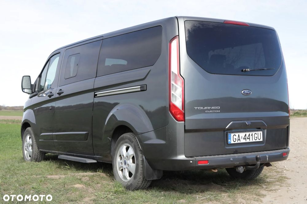 Ford Tourneo Custom 2.0 EcoBlue L2 Trend - 4