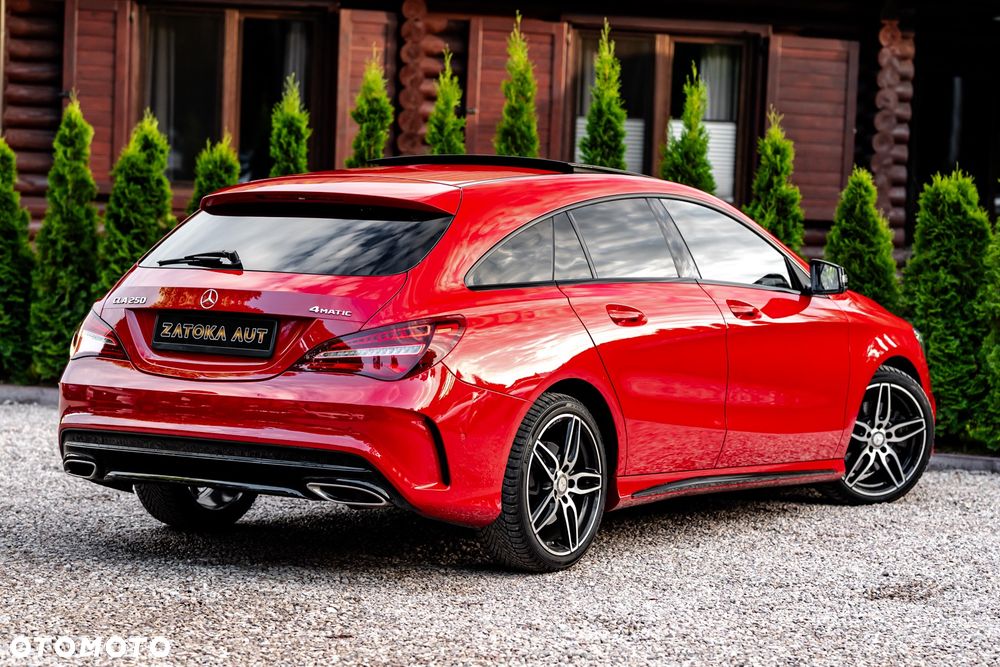 Mercedes-Benz CLA 250 4-Matic AMG Line - 9