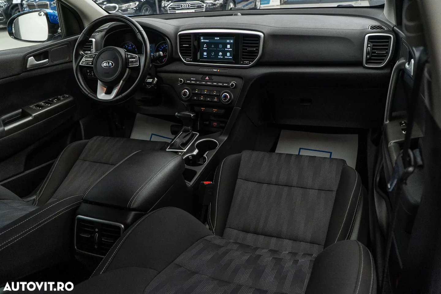 Kia Sportage 1.6 T-GDI 7DCT 4x4 Style - 3