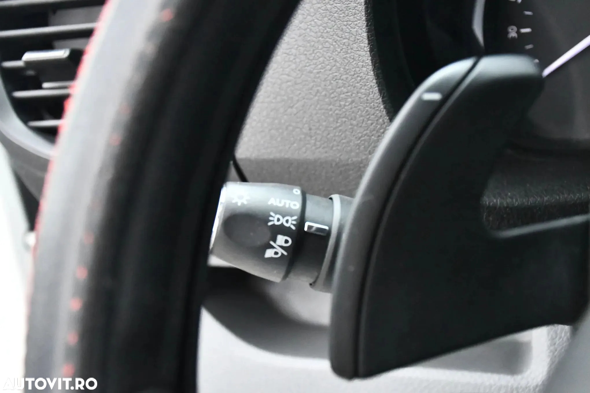 Opel VIVARO - 20