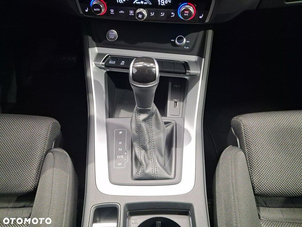 Audi Q3 Sportback - 20