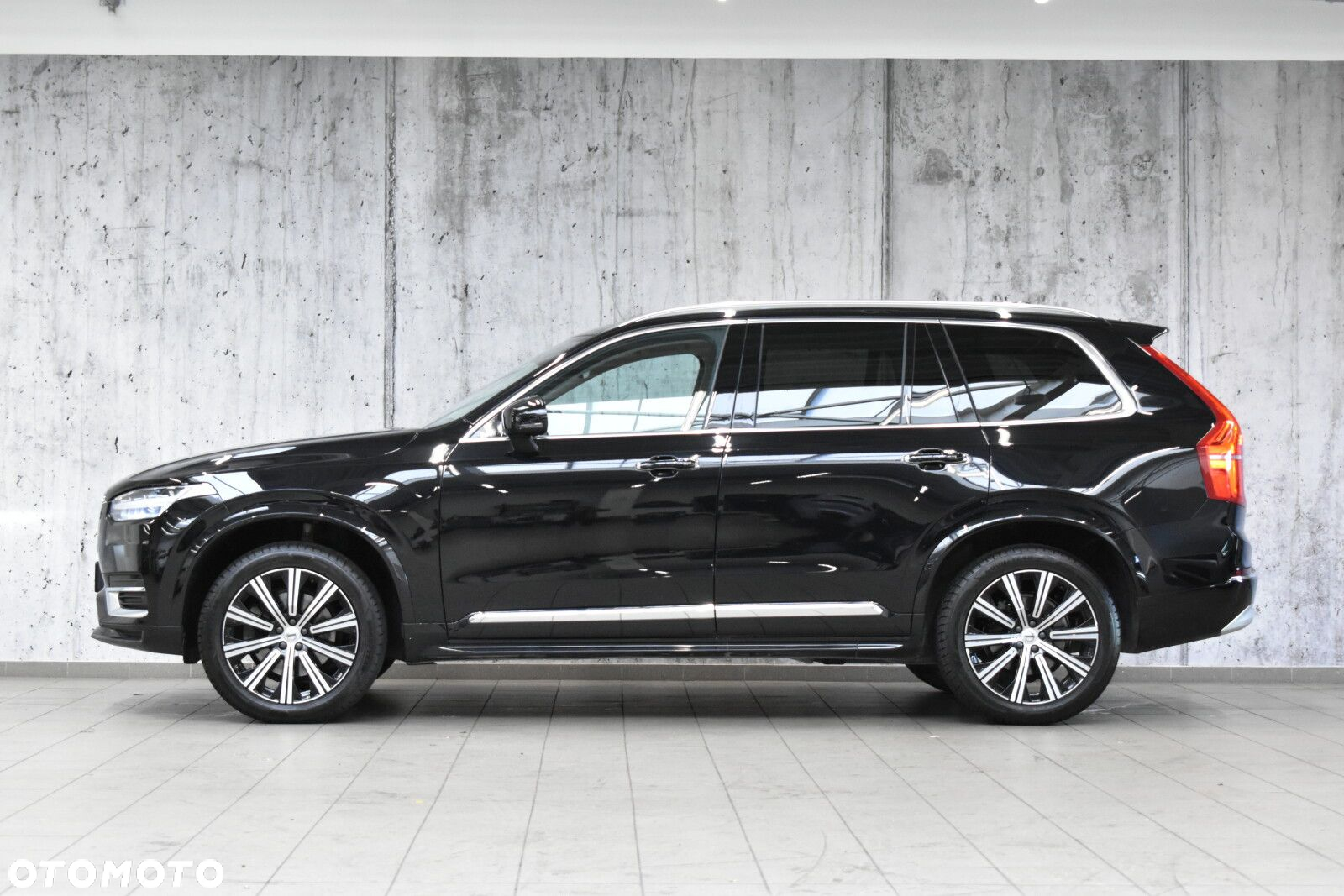 Volvo XC 90 - 3