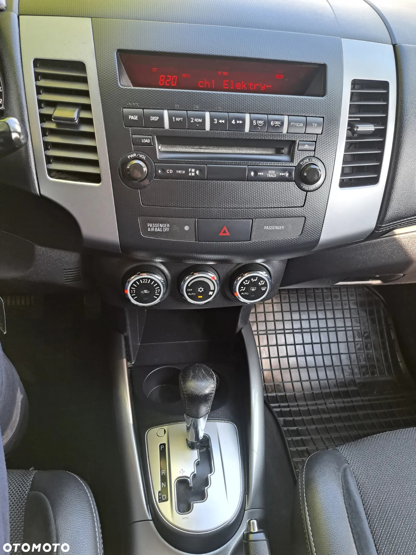 Mitsubishi Outlander 2.4 Instyle EU5 CVT - 27