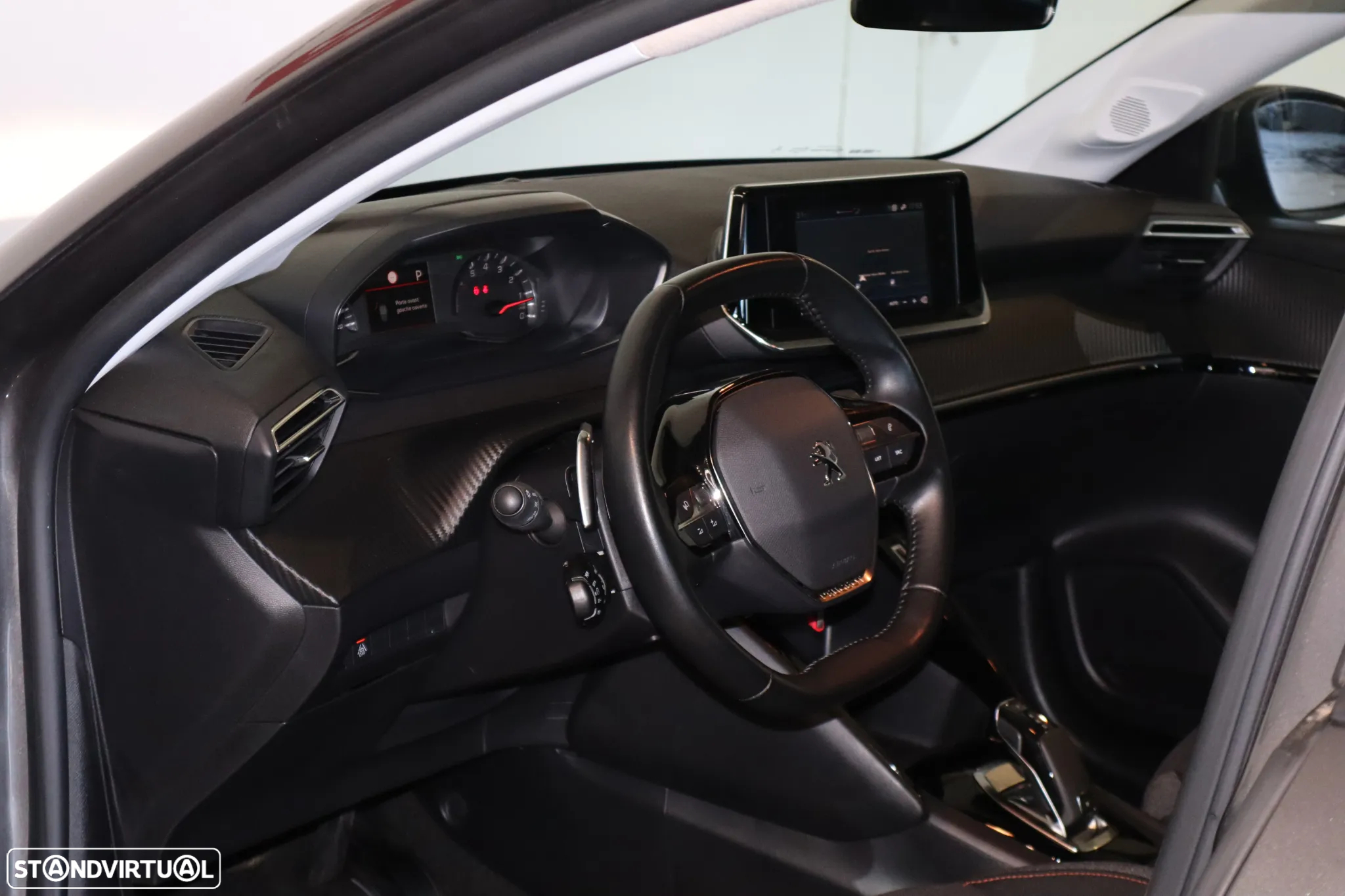Peugeot 208 1.2 PureTech Allure EAT8 - 12