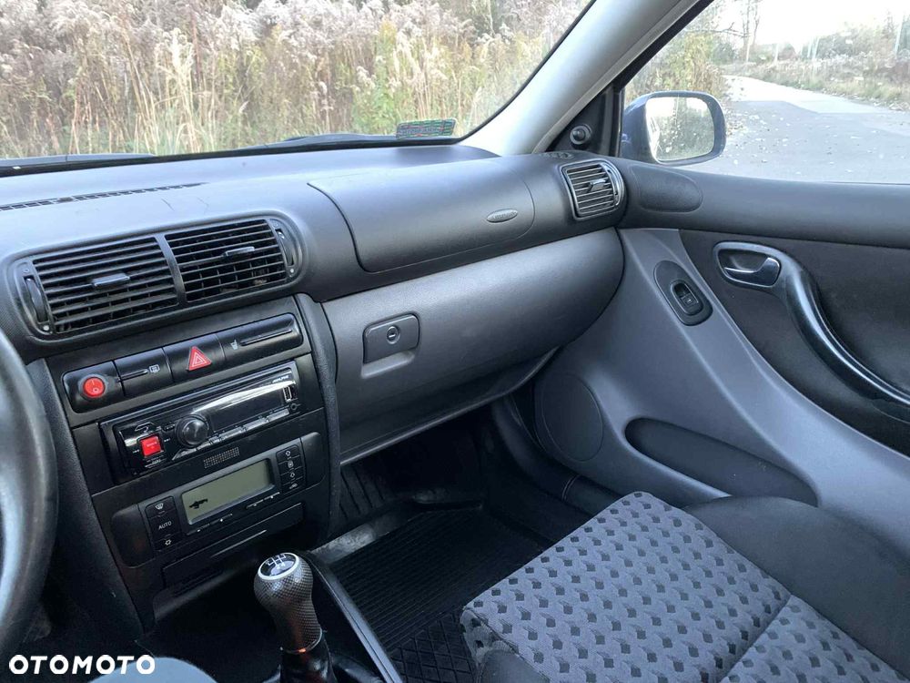 Seat Leon 1.8 20V Signo - 14