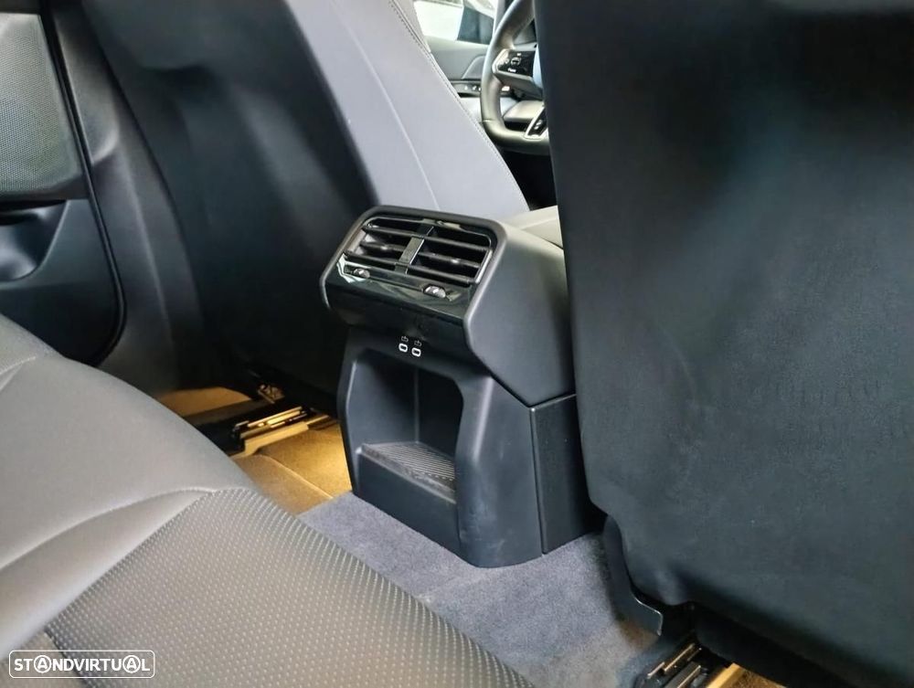 BMW 530 e Pack Desportivo M - 17