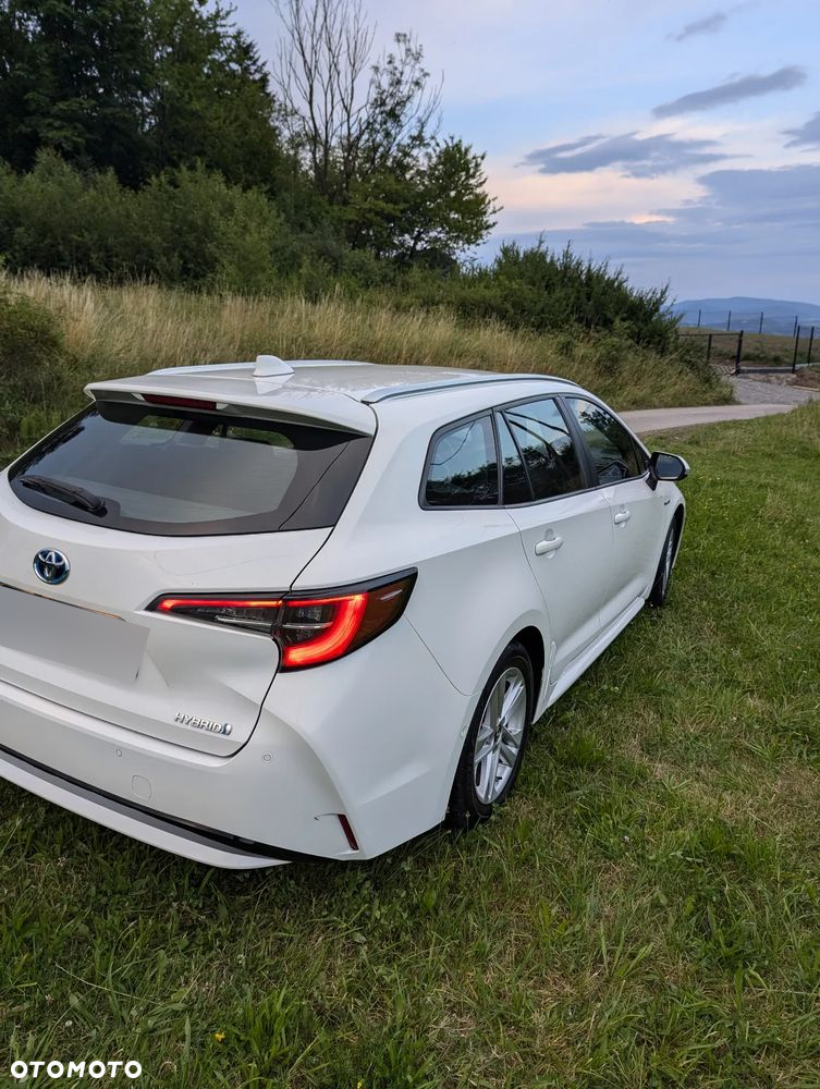 Toyota Corolla 1.8 Hybrid Comfort - 4