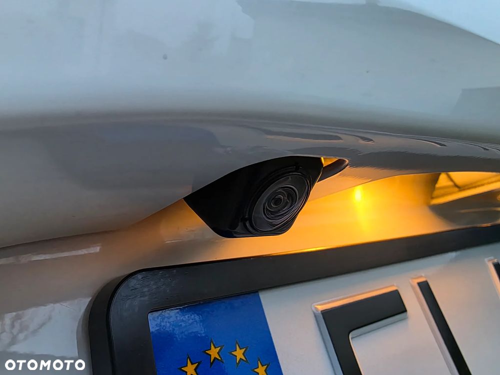 Mitsubishi Outlander 2.0 2WD Diamant Edition - 16