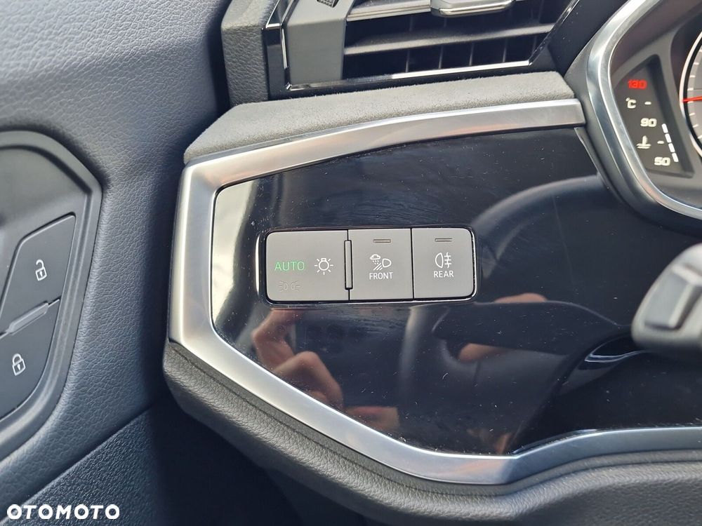Audi Q3 40 TFSI Quattro S-Line S tronic - 27