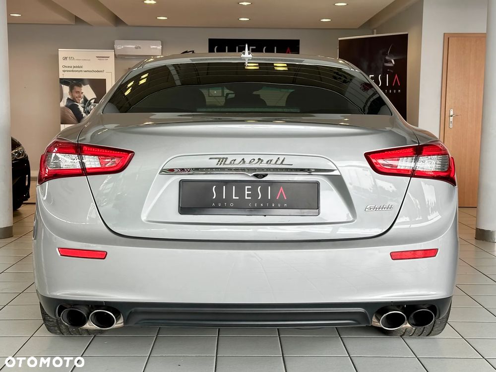 Maserati Ghibli - 5