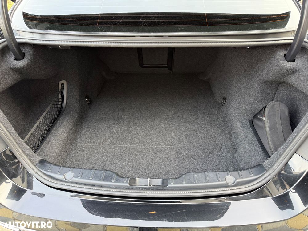 BMW Seria 5 520d - 22