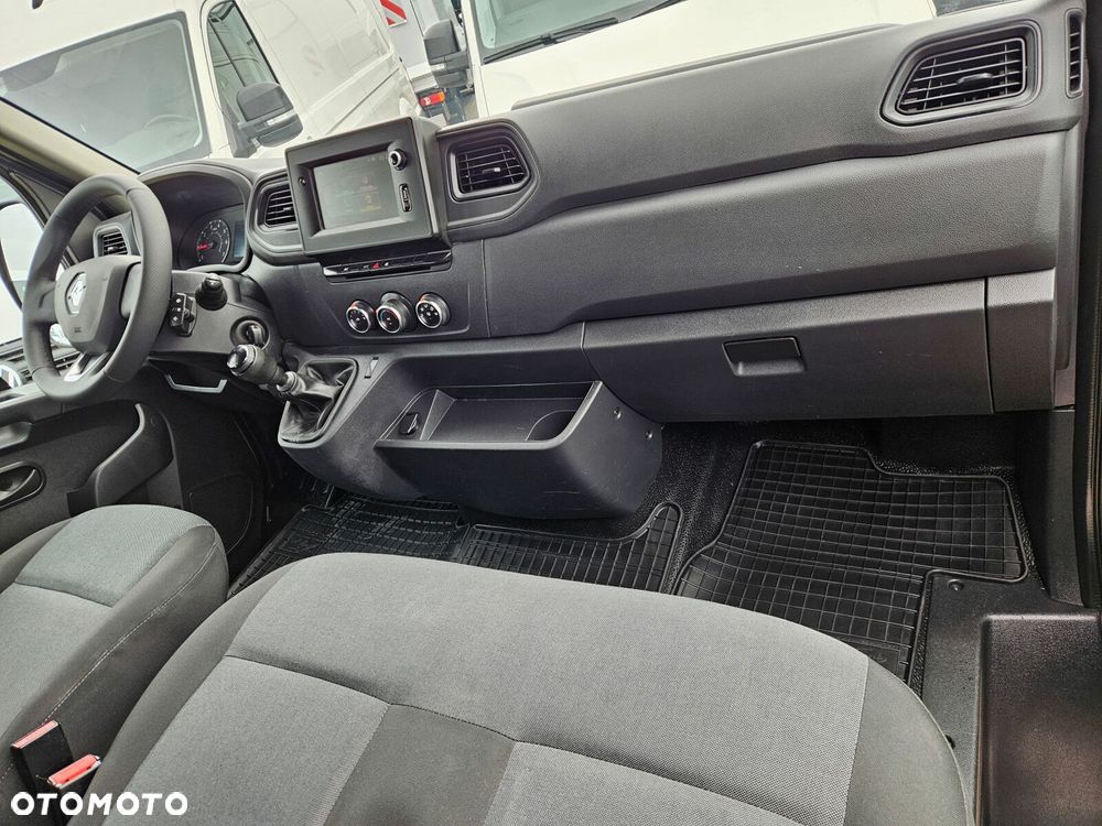 Renault Master DoKa 7 osób *84999zł Netto* 2.3 dCi/180KM - 26