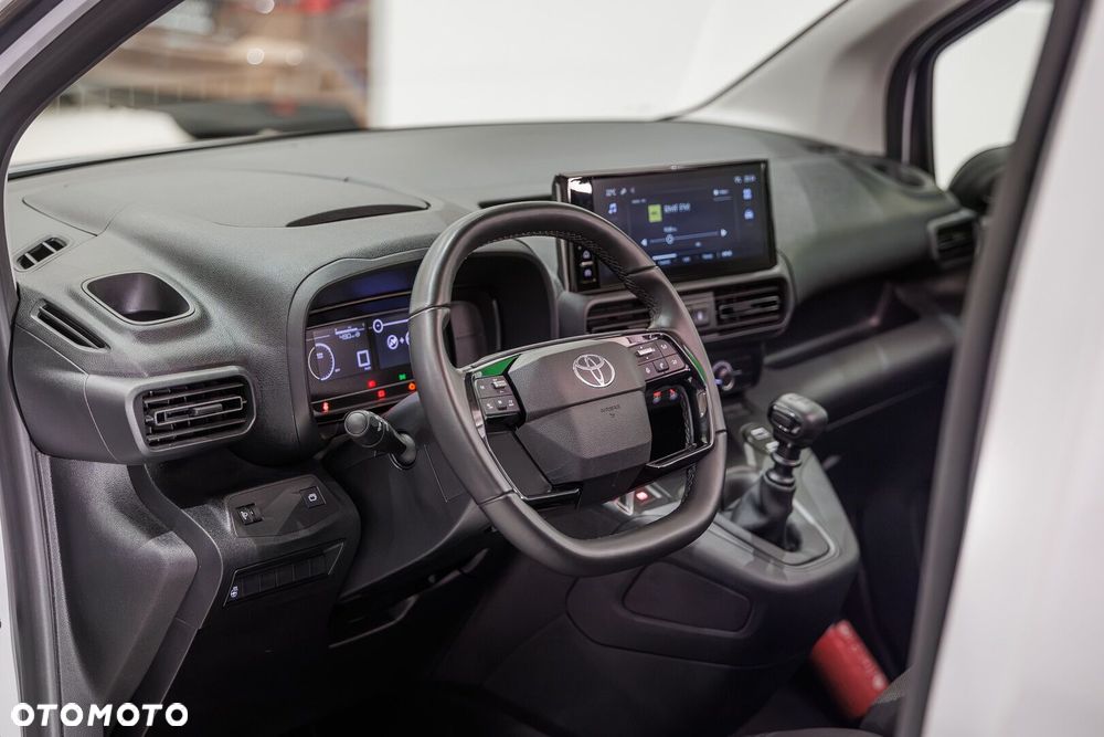 Toyota PROACE CITY - 24