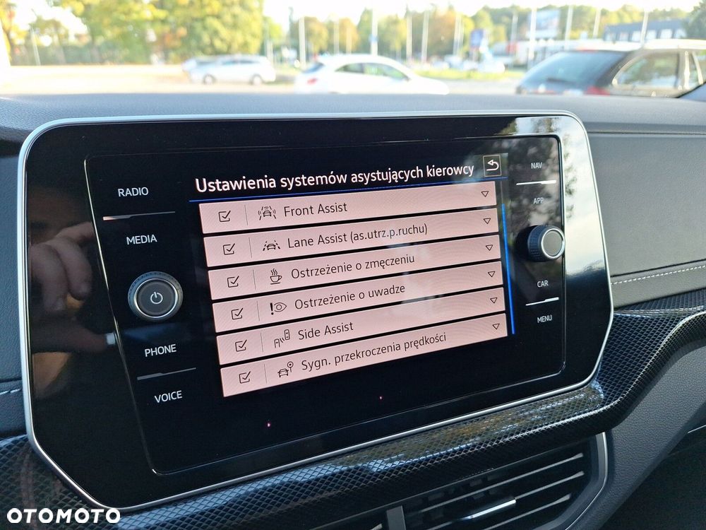 Volkswagen T-Cross - 26