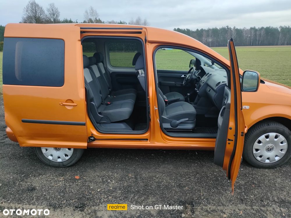 Volkswagen Caddy 1.6 (7-Si.) Edition 30 - 5