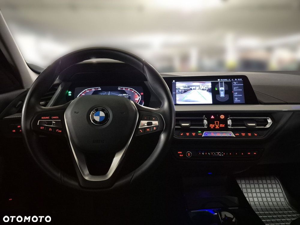 BMW Seria 1 118i Sport Line - 15