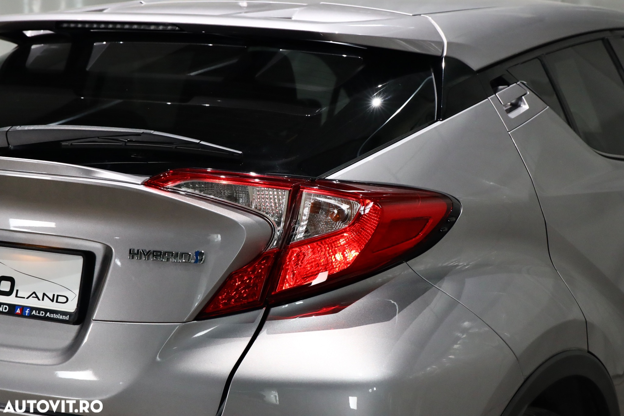 Toyota C-HR 1.8 Hybrid Flow - 36