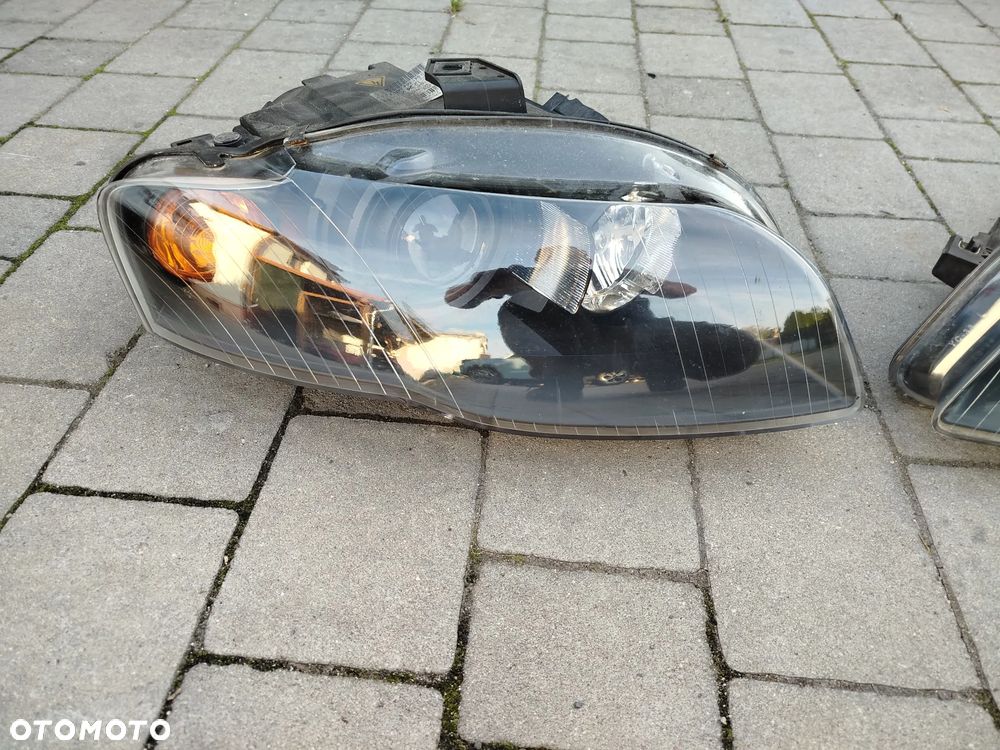 Audi A4 B7 lampa przednia lewa plus prawa Xenon - 3