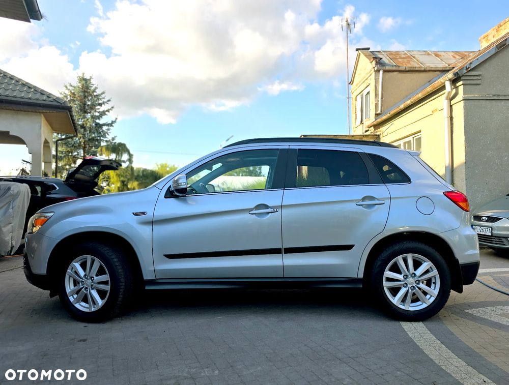 Mitsubishi ASX - 4