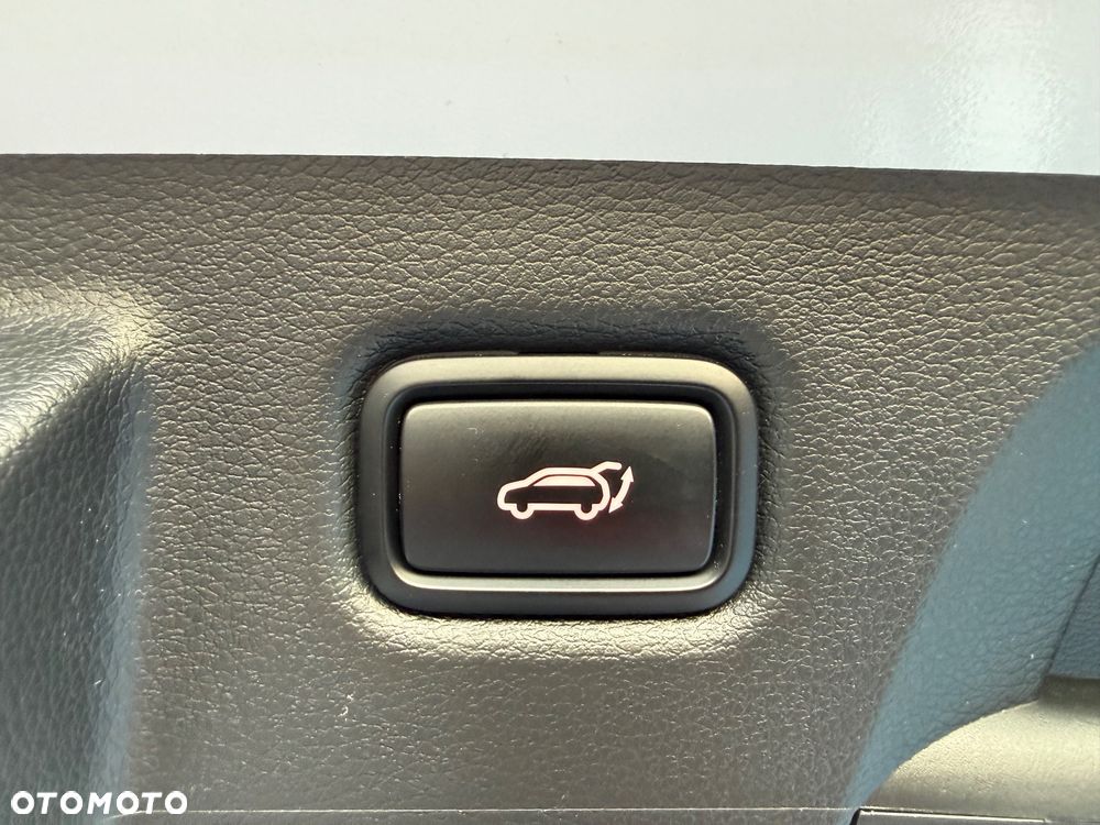Kia ProCeed 1.6 T-GDI GT DCT - 29