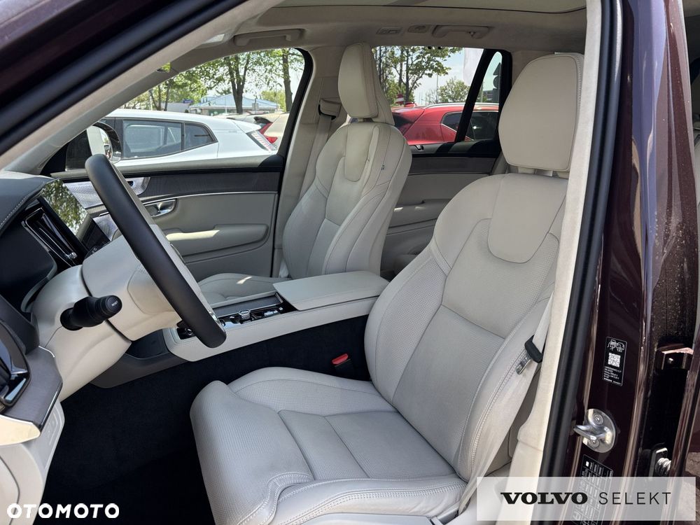 Volvo XC 90 - 7